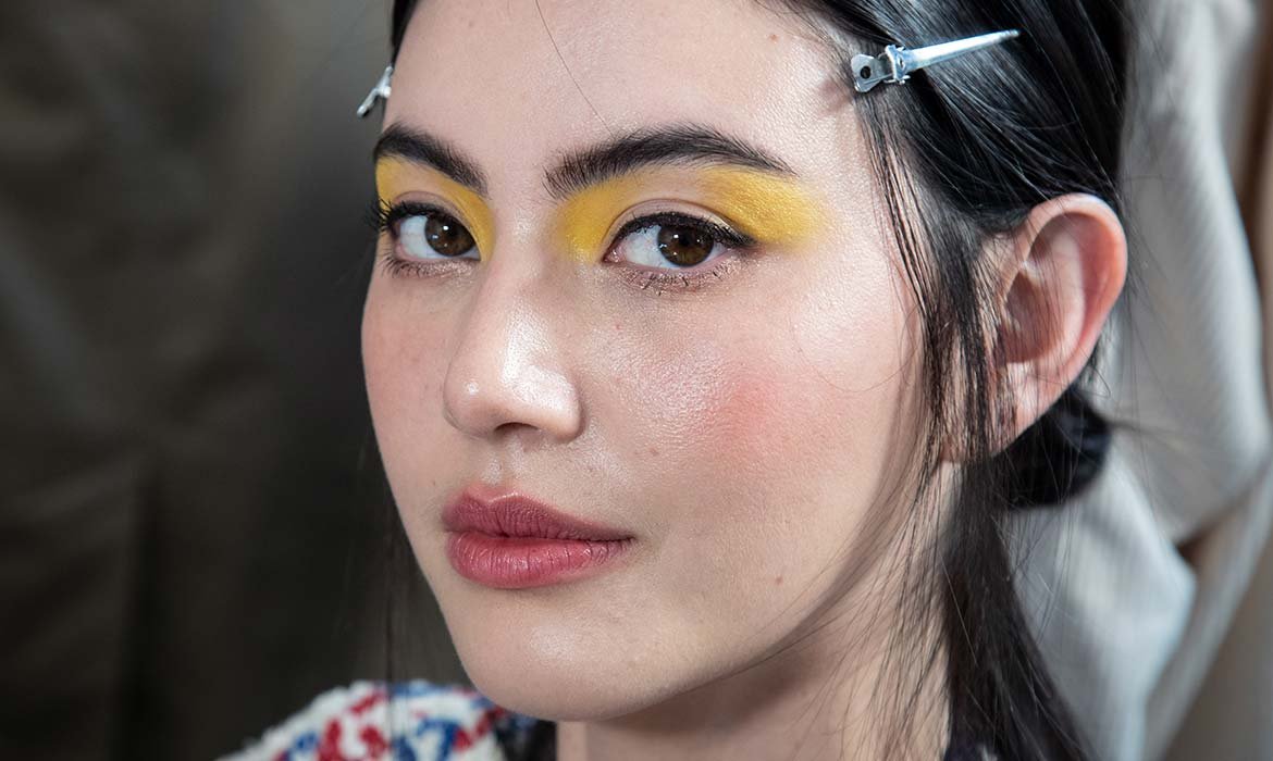 Las sombras de ojos de L’Oréal Paris te ayudarán a conseguir un maquillaje colorido que de personalidad a tu mirada.